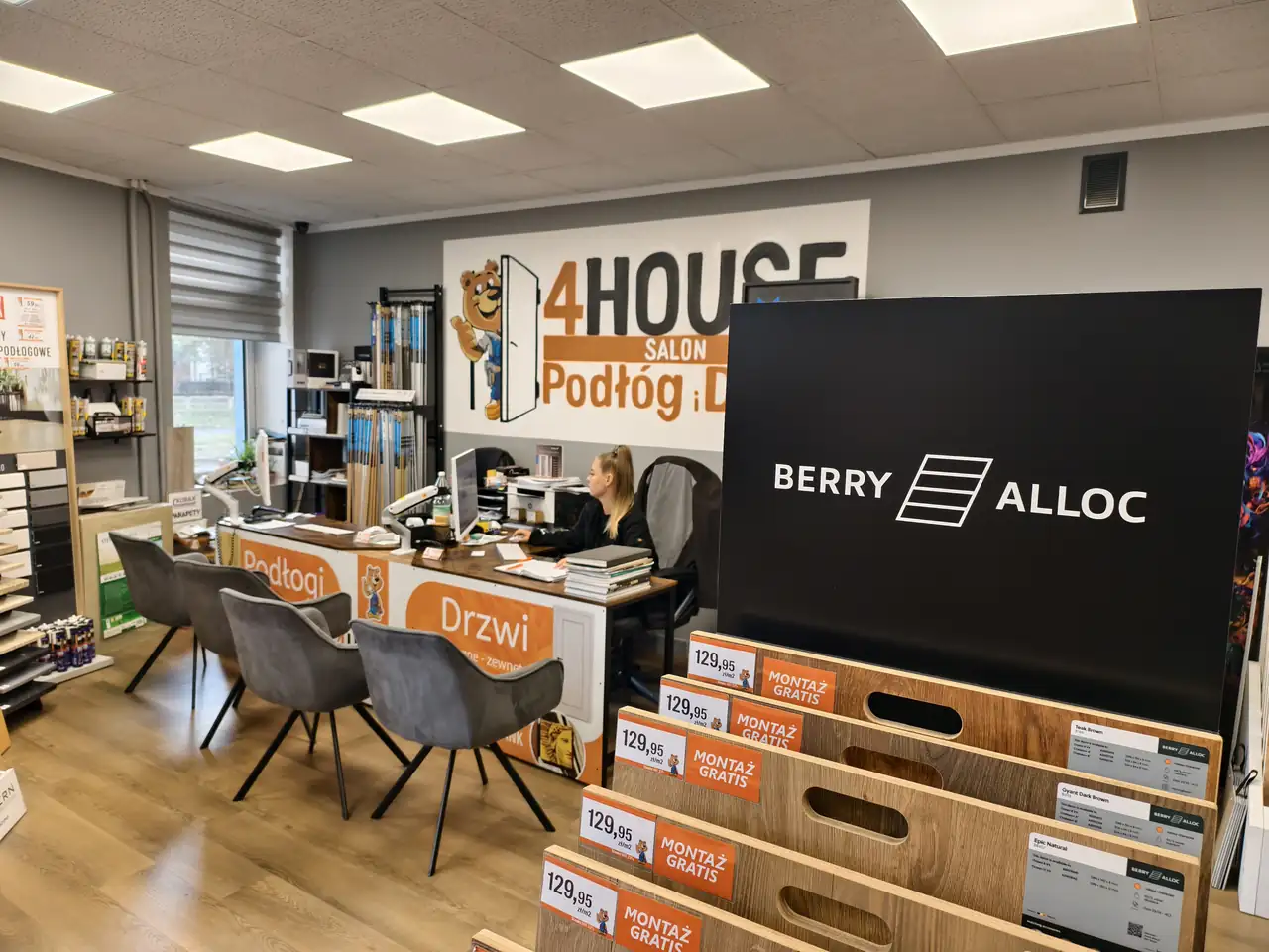 Wnętrze salonu 4House przy ul. Kołłątaja 17 w Sosnowcu